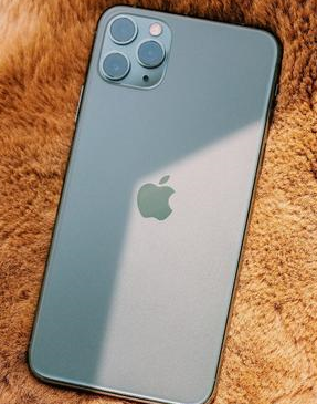 城区苹果维修点分享iPhone 11 Pro Max电池发烫特殊问题 